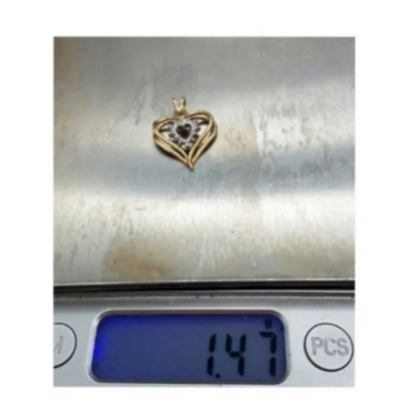 10K Solid Yellow Gold Triple Heart Genuine Diamond Heart Pendant 1.47 grams